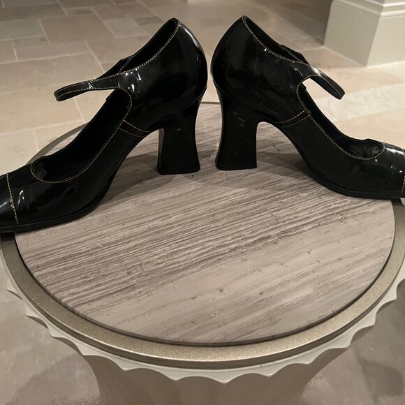 Prada Mary Jane Heels - Vintage size 37 - Picture 6 of 9